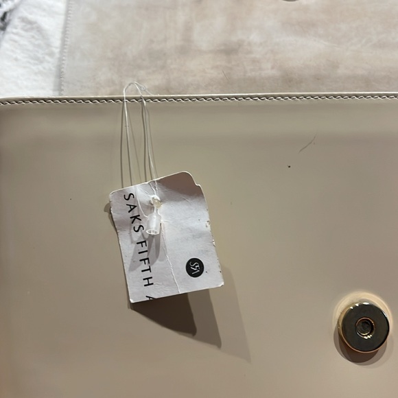 Gucci Patent Leather Clutch Handbag, Vintage (1980’s) Authentic. Light Tan/Bone - Picture 10 of 10